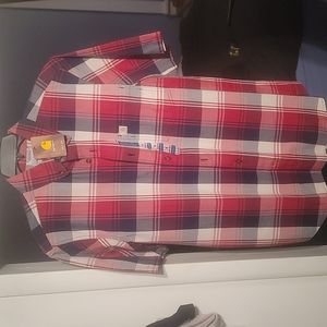 ⭐️⭐️CARHARTT mens relaxed fit plaid short sleeve shirt.
